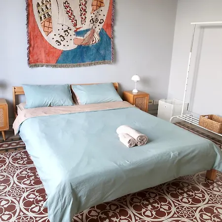 Cozy Esthers T With Balcony Bed & Breakfast *