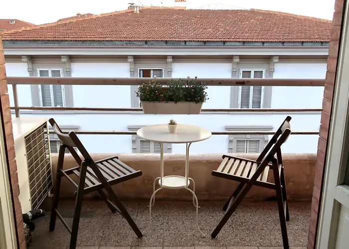 Bed & Breakfast Cozy Esthers T With Balcony *